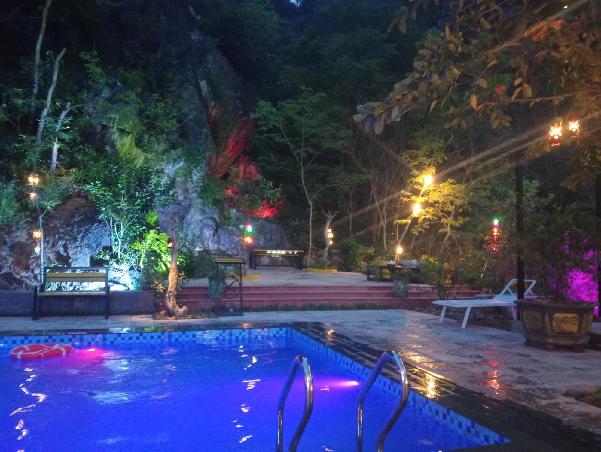 Song Toan Hotel Phong Nha Esterno foto