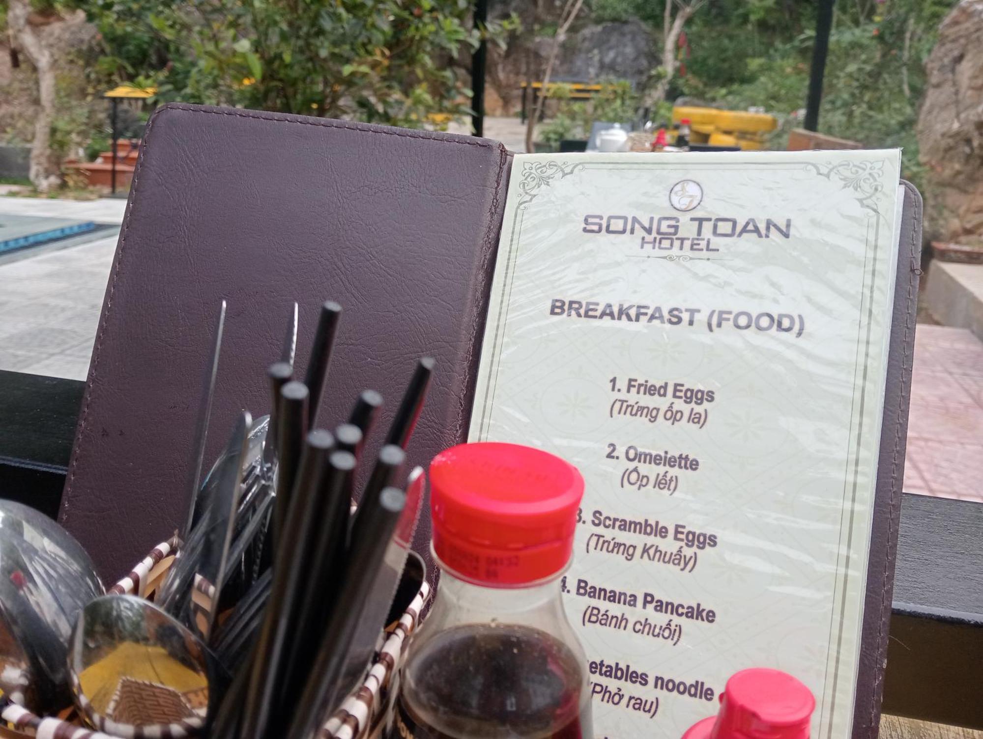 Song Toan Hotel Phong Nha Esterno foto