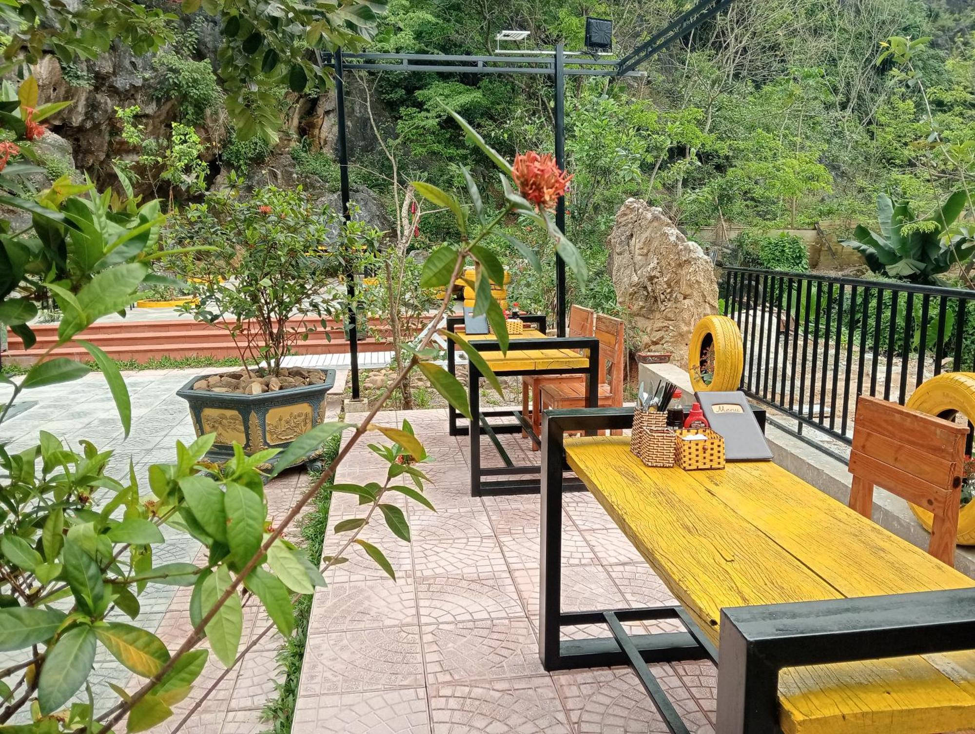 Song Toan Hotel Phong Nha Esterno foto